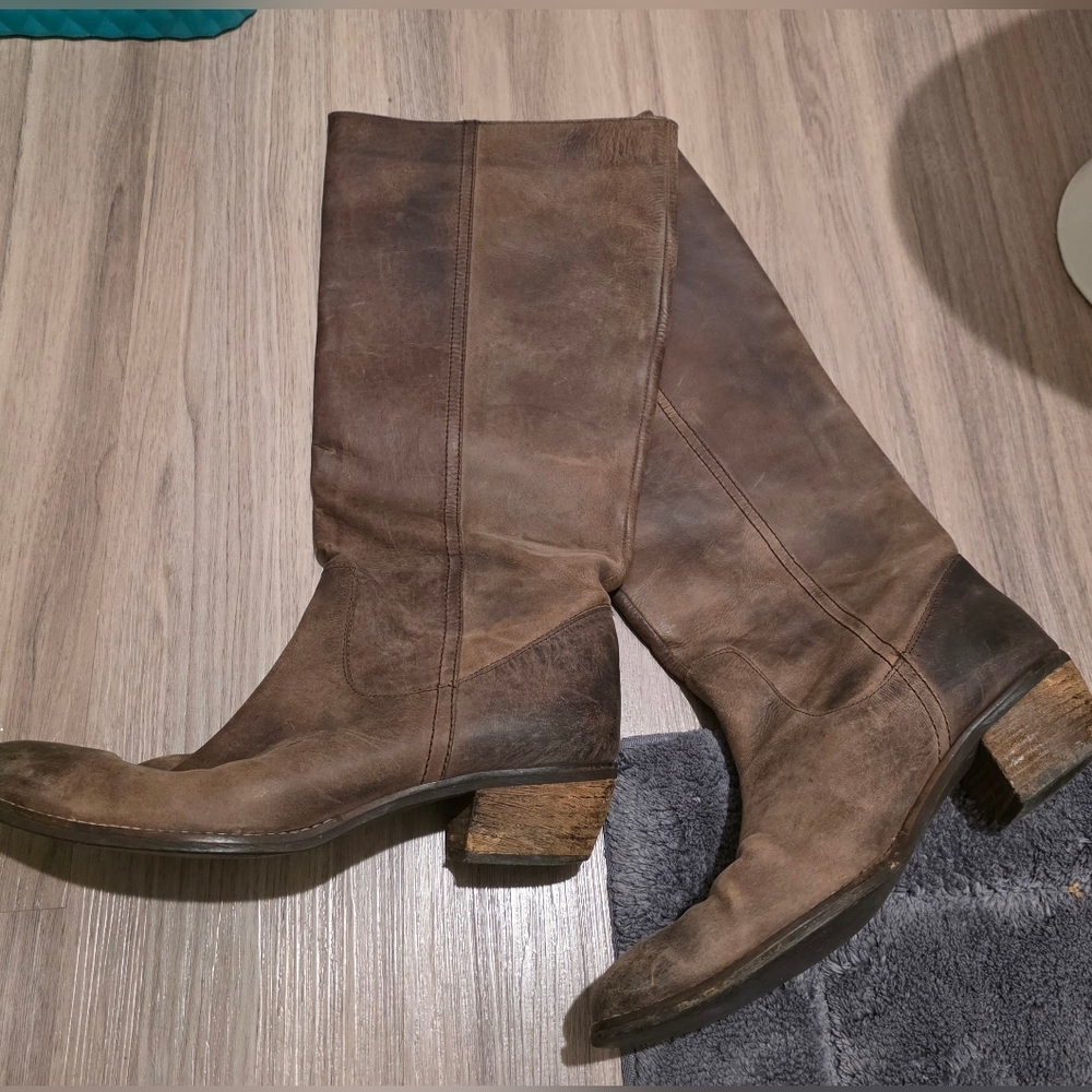 Brown Leather Women's Boots Size 10